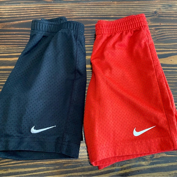 Nike Black and Red Athletic mesh shorts - Picture 2 of 8